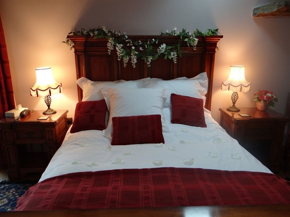 Hotel The Wayside And Whisky Barn Whitbeck Esterno foto