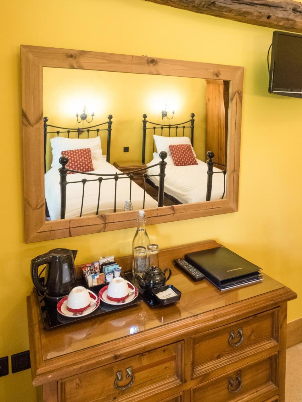 Hotel The Wayside And Whisky Barn Whitbeck Camera foto