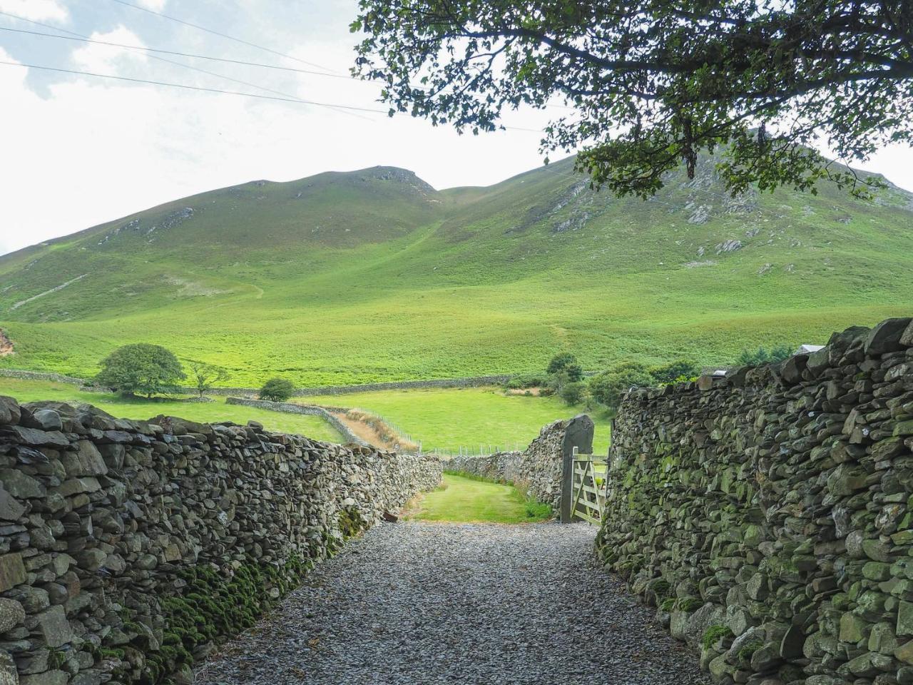 Hotel The Wayside And Whisky Barn Whitbeck Esterno foto